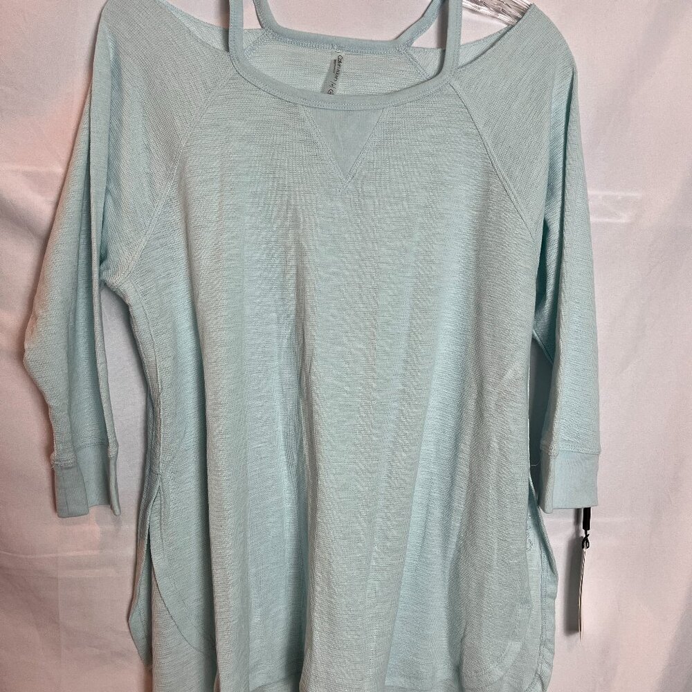 Women's Lt. Teal Thermal Calvin Klein long slv. top Size M, NWT